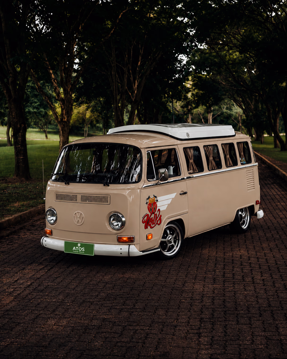 VW/KOMBI LUXO 1996
